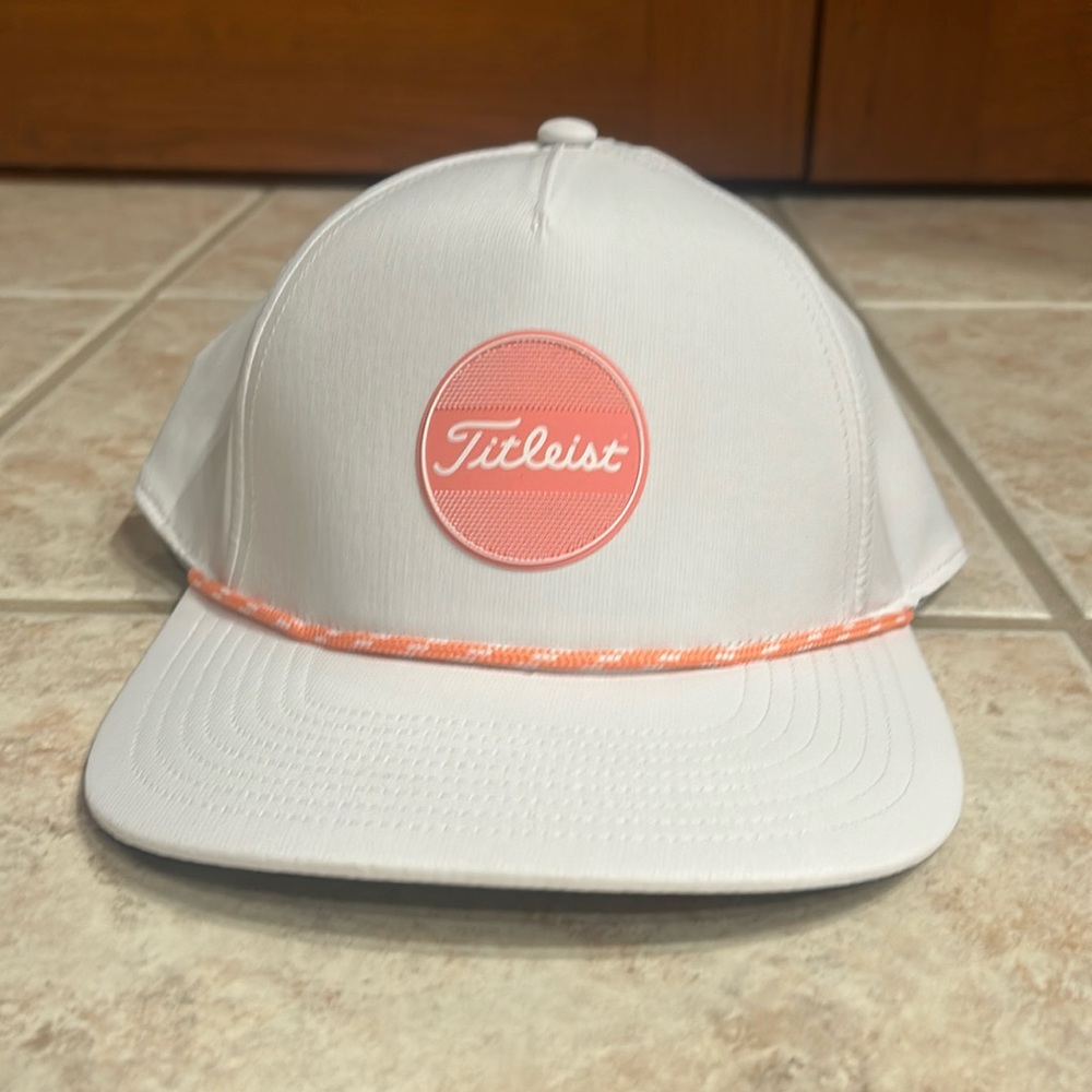 Women’s Titleist Golf Hat New With Tags